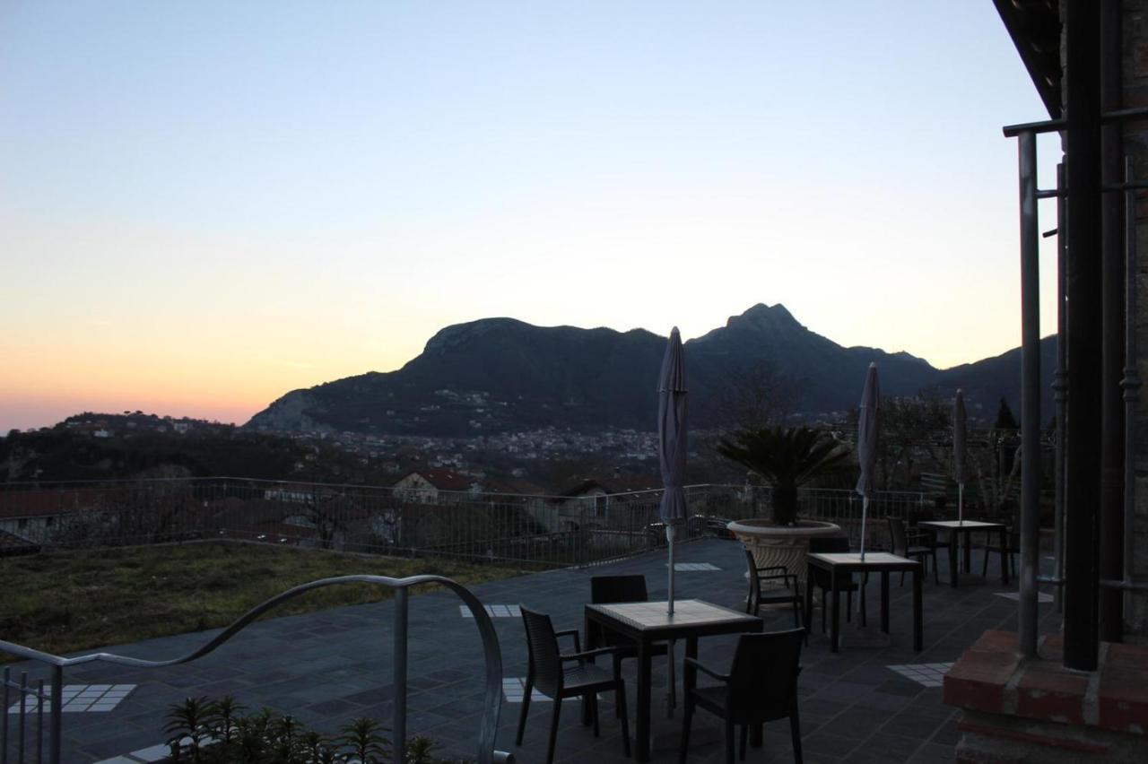 The Chalet, Guest House Agerola Ngoại thất bức ảnh